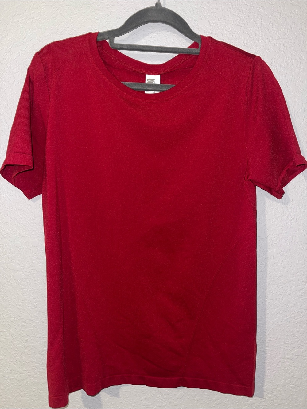 Fabletics Deep Red Feather Tech+ Short-Sleeve Top